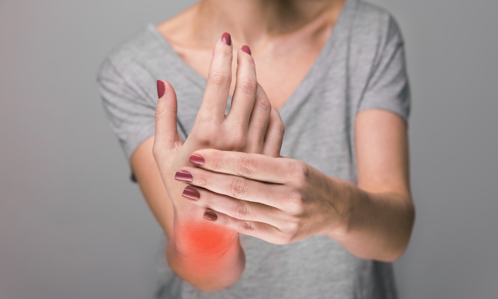 Arthritis and quality of life: 7 tips to manage pain and stay active